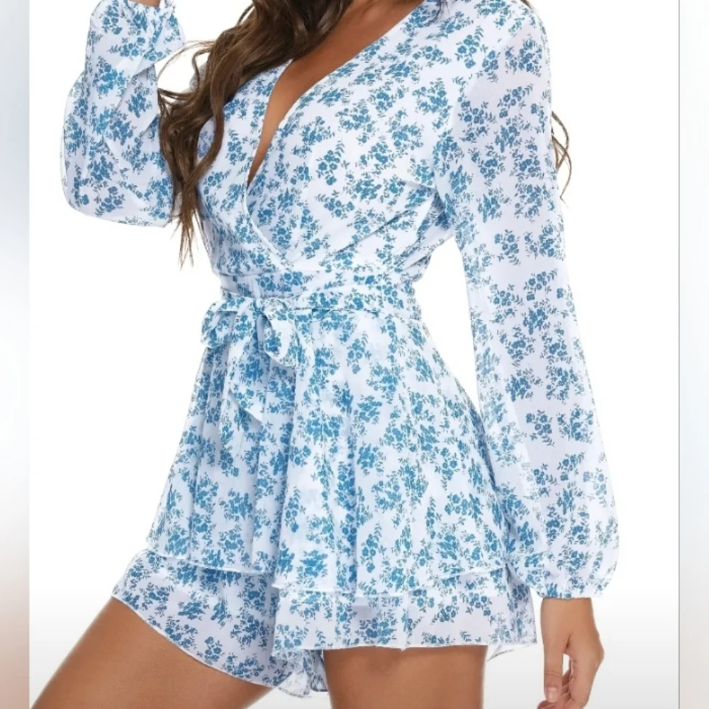 Boutique Romper - Picture 1 of 16